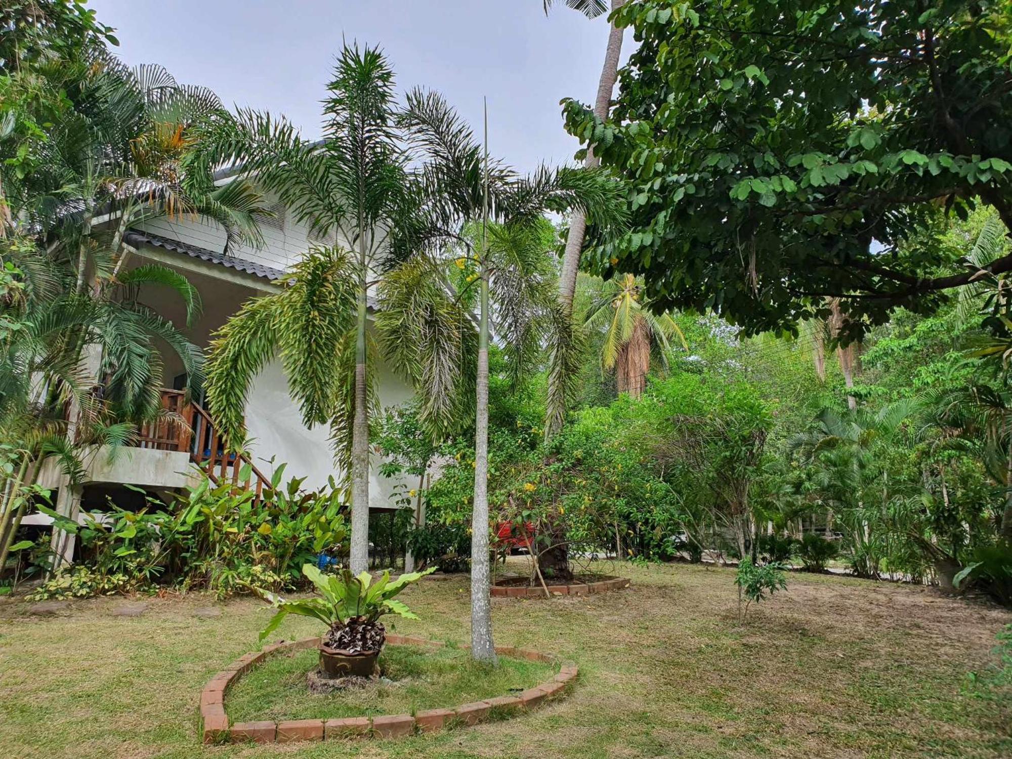 בית נופש Niniari House *